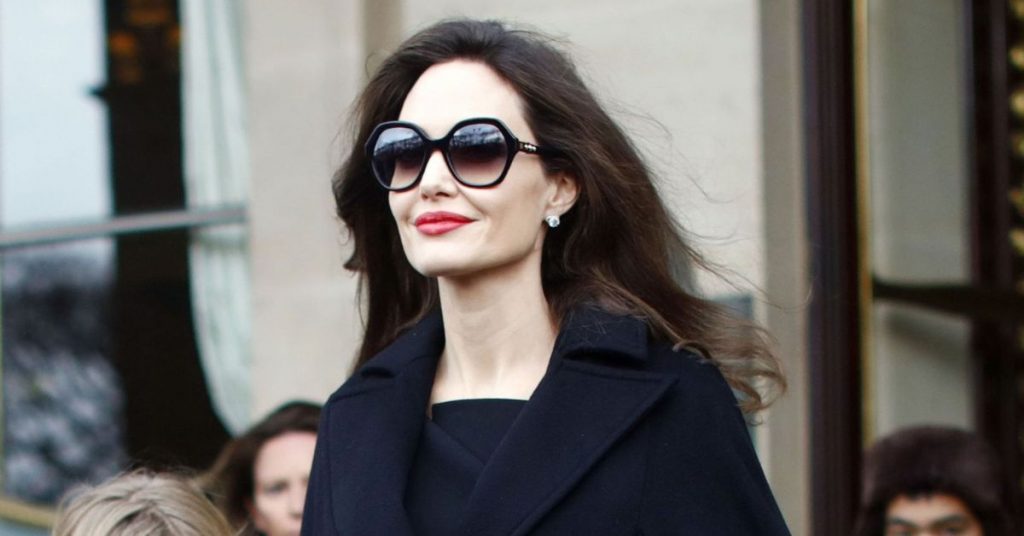 angelina jolie net worth